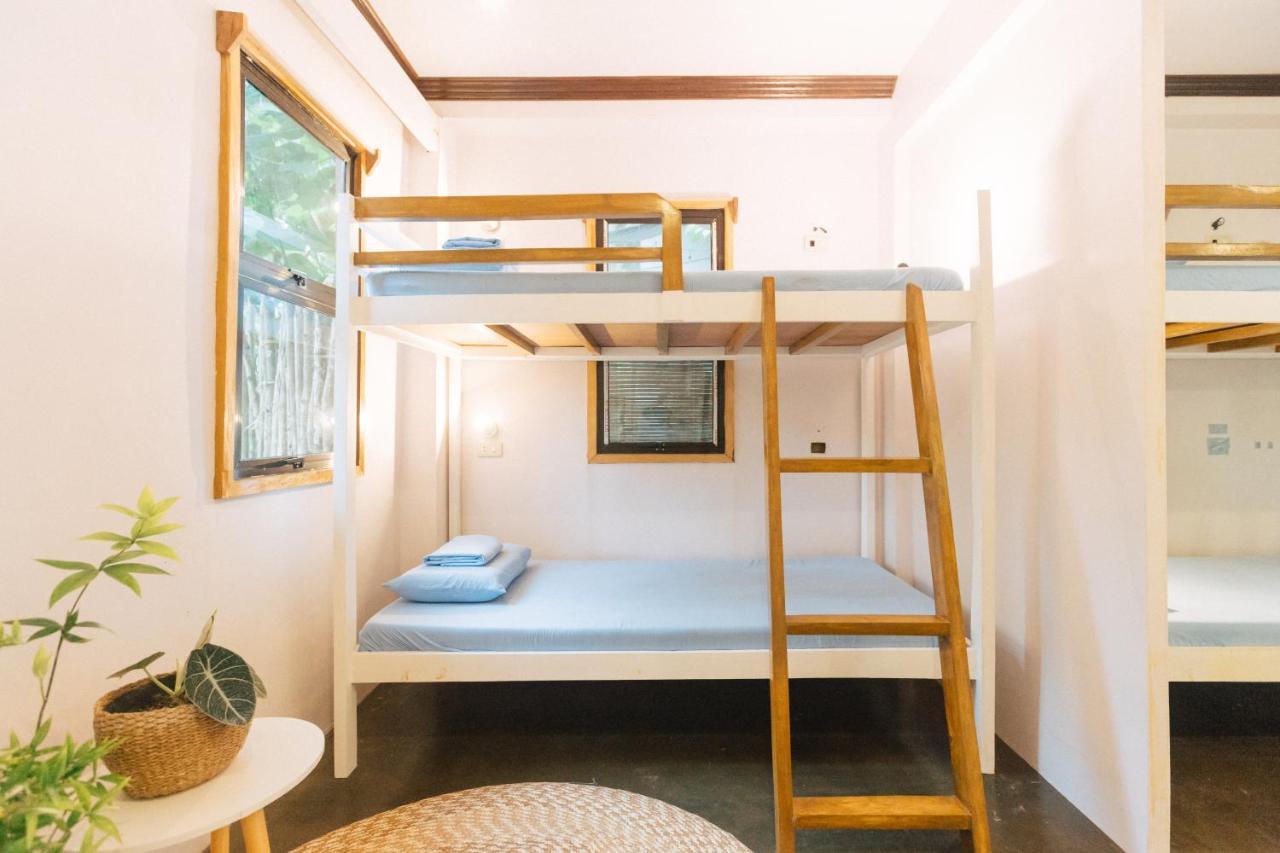Higala Hostel Siargao เจเนอรัลลูนา ภายนอก รูปภาพ